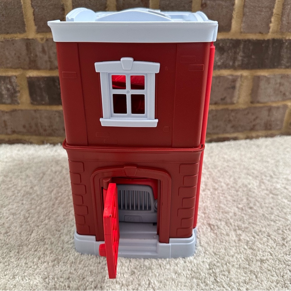 Green Toys Fire Station Playset - Picture 6 of 10